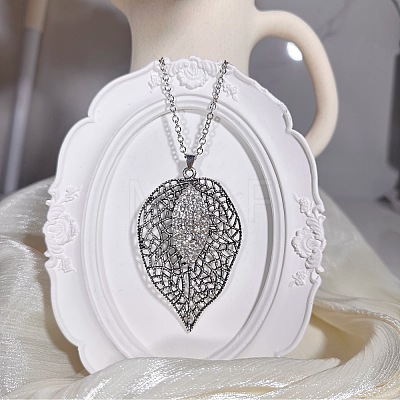 Vintage Alloy Crystal Rhinestone Hollow Leaf Pendant Necklaces for Women LS-ET3744-1