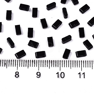 2-Hole Glass Seed Beads X-SEED-S031-M-SH49-1