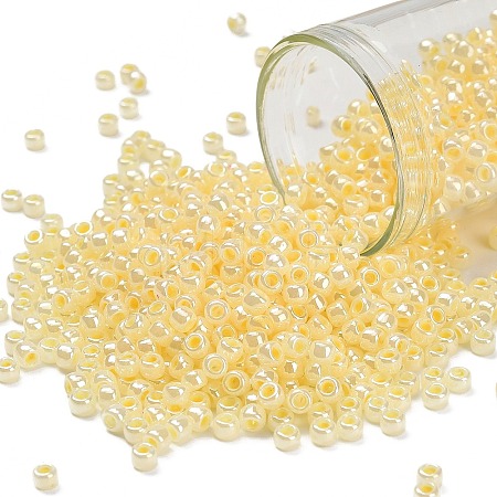 TOHO 8/0 Round Beads SEED-XTR08-0142-1
