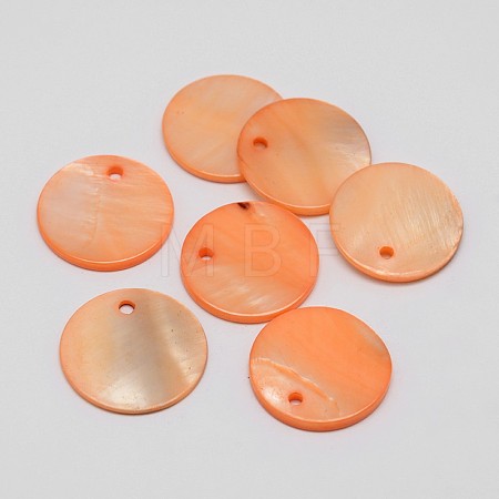 Dyed Natural Flat Round Shell Pendant SHEL-P003-06D-1
