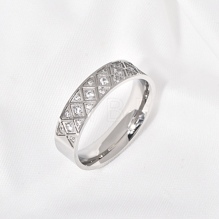 304 Stainless Steel with Clear Cubic Zirconia Finger Rings FS-WG2FC1C-13-1