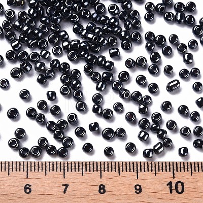 8/0 Glass Seed Beads SEED-US0003-3mm-129-1