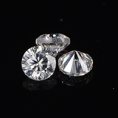 White D Color Round Cut Loose Moissanite Stones RGLA-WH0016-01B-1