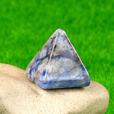 Natural Sodalite Healing Pyramid Figurines PW-WG30742-10-1