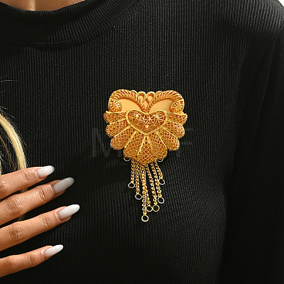 Elegant Alloy Tassel Brooches for Clothing ME8440-1