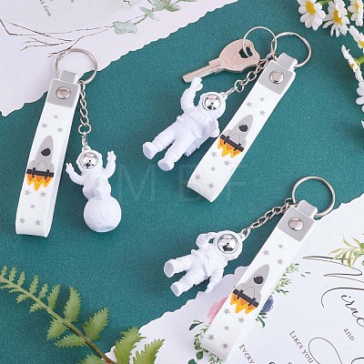 3Pcs Astronaut Keychain Cute Space Keychain for Backpack Wallet Car Keychain Decoration Children's Space Party Favors JX317C-1