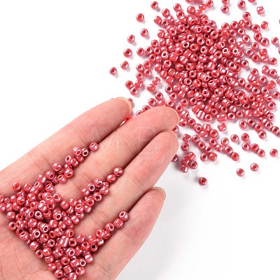 6/0 Glass Seed Beads SEED-US0003-4mm-125B-1