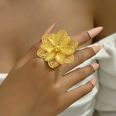 Exaggerated Iron Flower Open Cuff Ring for Festivals BB3093-1