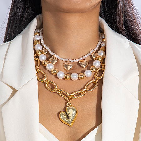 CCB Plastic Heart Pendant Alloy & Plastic Pearl Beaded 3 Layered Necklaces for Women FS-WG4655B-26-1