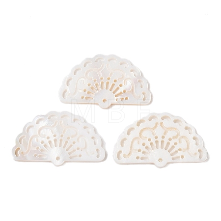 Natural White Shell Carved Pendants SSHEL-C012-08-1