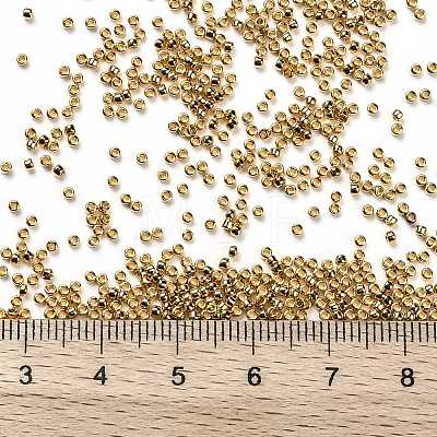 TOHO Round Seed Beads SEED-XTR15-0712-1