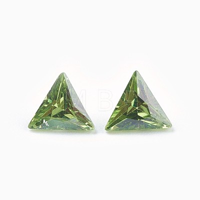 Cubic Zirconia Pointed Back Cabochons ZIRC-WH0001-A05-1