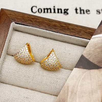 Brass Micro Pave Clear Cubic Zirconia Triangle Hoop Earrings FS-WGA22EE-01-1