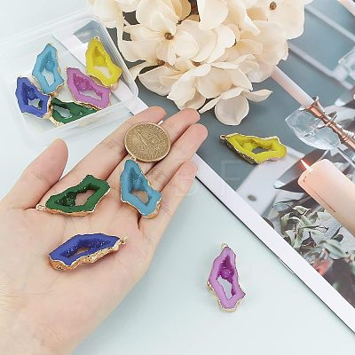 SUPERFINDINGS 5 Colors Druzy Resin Pendants RESI-FH0001-24-1