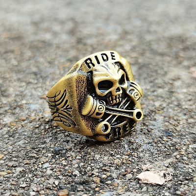 Retro Zinc Alloy Finger Rings for Men FS-WG2C134-07-1