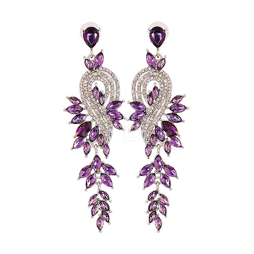 Sparkling Diamond Earrings for Women - Elegant and Chic Statement Jewelry ST0149042-1