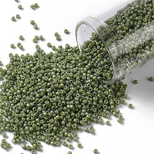 TOHO Round Seed Beads SEED-XTR15-2632F-1