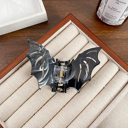 Halloween Bat Acrylic Claw Hair Clips PW-WG87310-04-1
