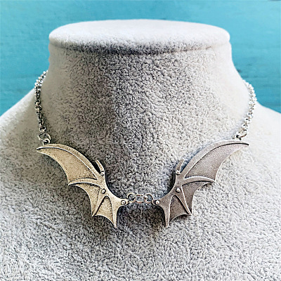 Gothic Bat Wings Alloy Pendant Necklaces FS-WG0FB67-01-1